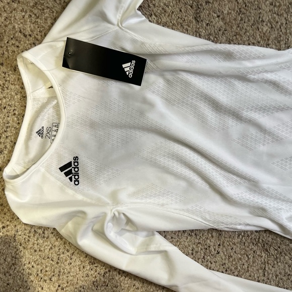 adidas Womens Volleyball Quickset Long Sleeve - Picture 2 of 3